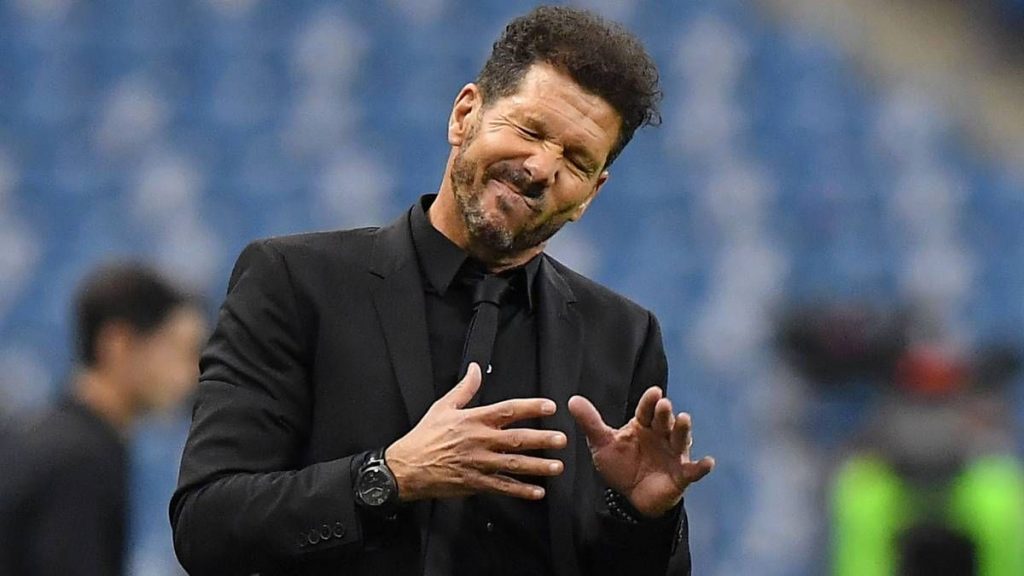 El Atlético Plantea Darle La Espalda A Su Entrenador