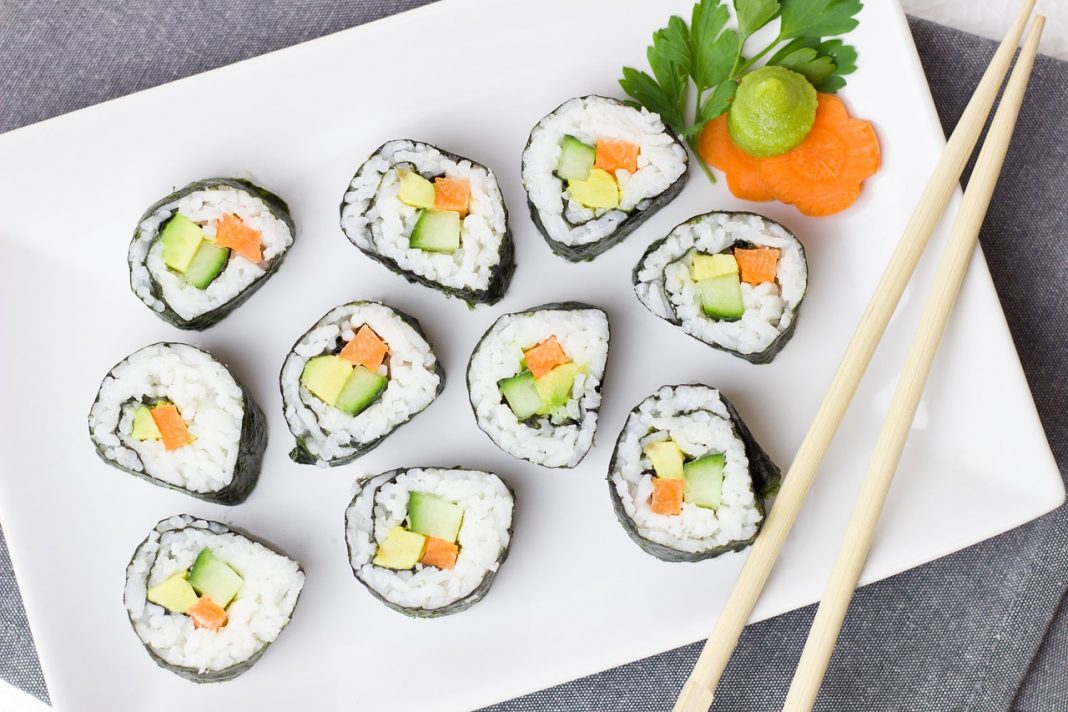 El truco para hacer un sushi perfecto sin ser un experto