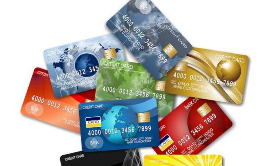 Tarjeta de crédito o de débito: cuál es la mejor para pagar
