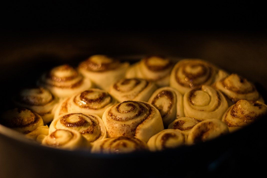 Rollos de canela: cómo hacerlos deliciosos en cinco minutos