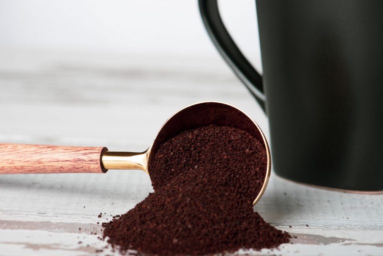 ¡No lo tires! Esta es la parte del café que más beneficios tiene
