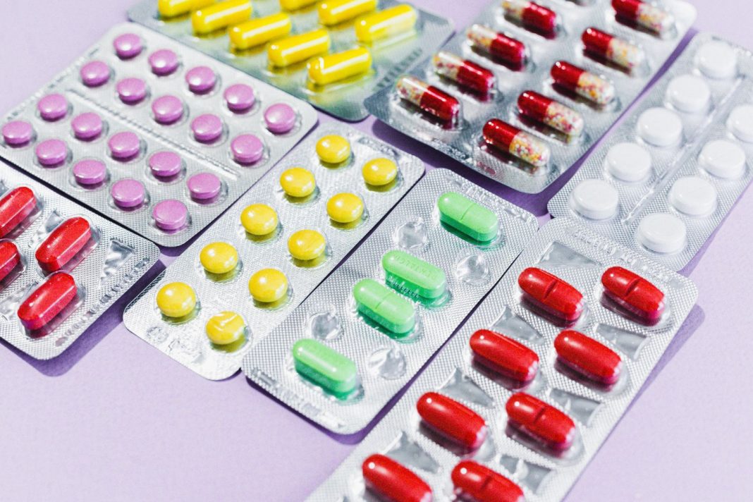 Esto pasa en tu cuerpo cuando te tomas un medicamento