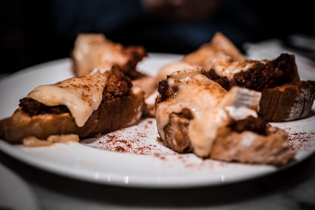 Qué le pasa a tu cuerpo si te alimentas de tapas de bar todos los días