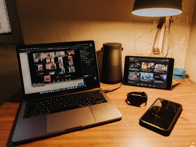 El ‘efecto videollamada’ o dismorfia de Zoom: cómo los cambios tecnológicos afectan a la percepción