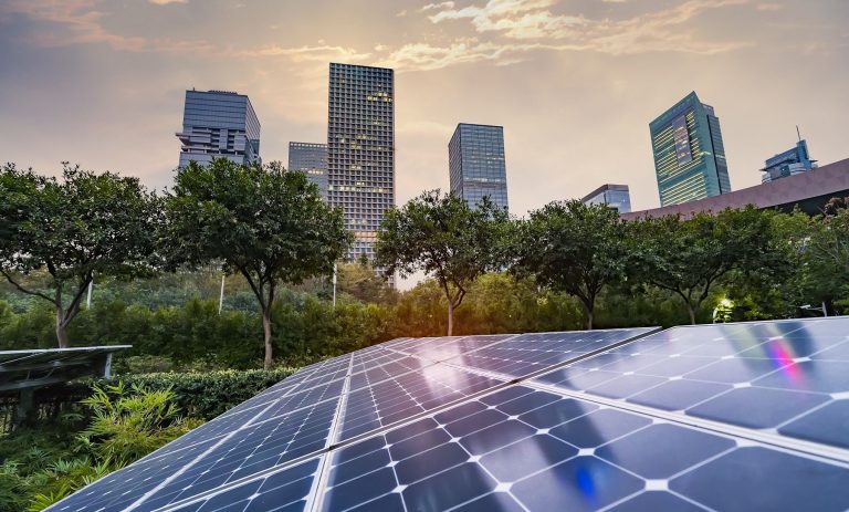Continúa imparable la revolución energética en España. La implicación de Rolwind