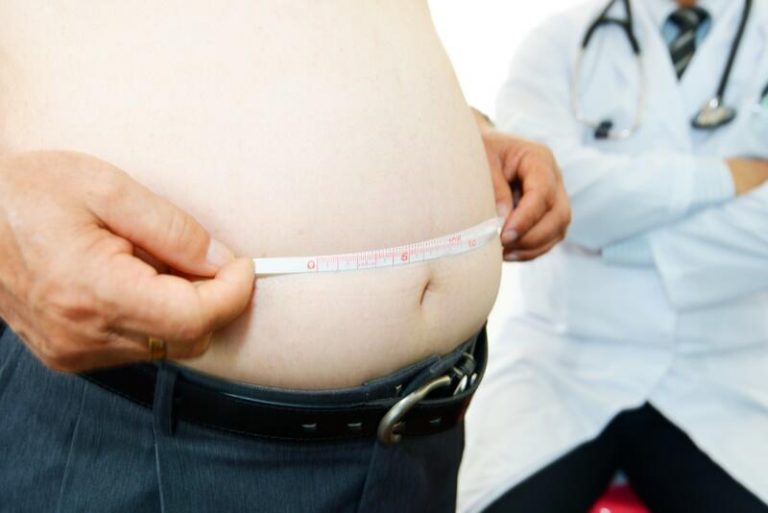 Los casos de sobrepeso y obesidad alcanzan a un total del 53% de la población, según una encuesta de SEEDO