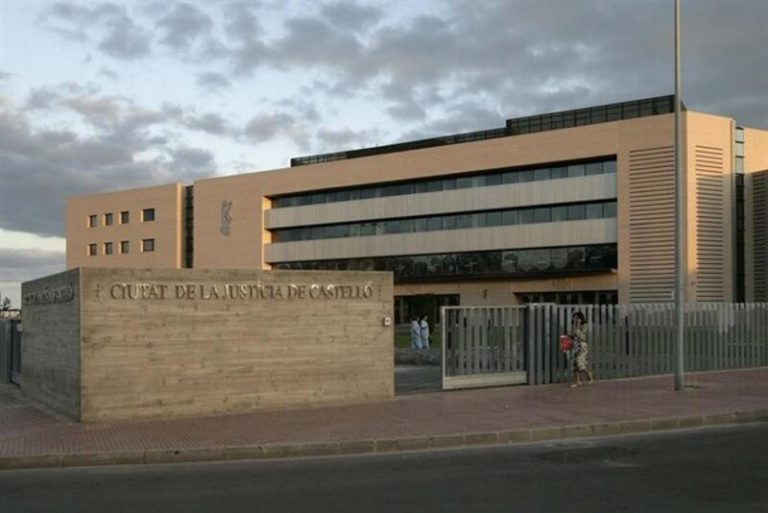 Condenado un hombre a 3 años y medio de prisión por golpear, insultar y humillar a su pareja en Castellón