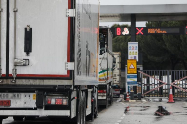 La patronal del gran consumo avisa que la nueva Ley de transporte tendrá graves consecuencias para la economía