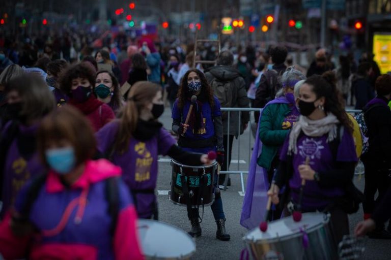 Feministas Al Congreso se desmarca de «las convocatorias oficiales» por ser «contrarias a los objetivos feministas»