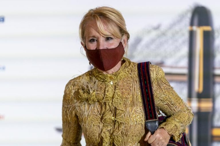 Aguirre pide a Sánchez «deshacerse de comunistas» en el Gobierno porque son «amigos» de quienes apoyan a Putin