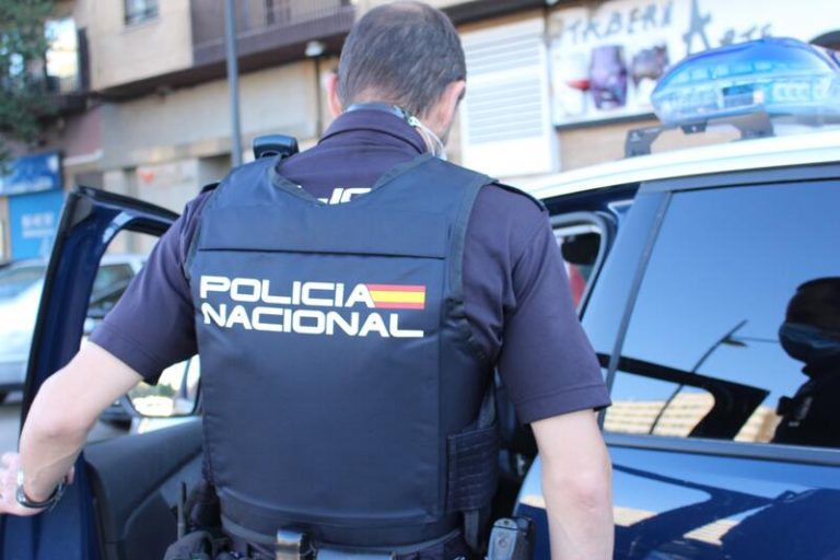Detienen otra vez al ‘Ruso’ por robar coches en ‘Sanse’ tras quedar libre el domingo tras embestir a la Policía