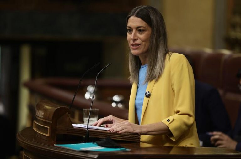 Junts exige al Gobierno devolver las condecoraciones ofrecidas por Putin a cargos públicos y al rey emérito