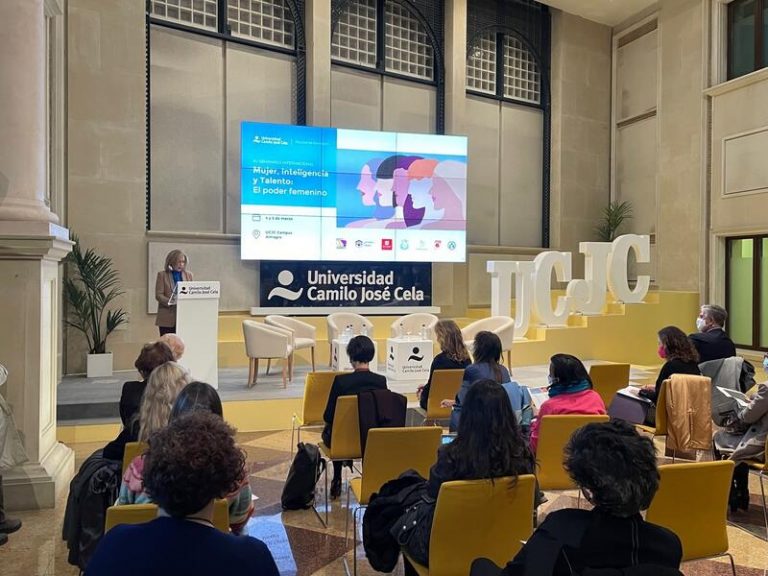 Madrid asevera que «trabaja para alcanzar la igualdad real y efectiva de hombres y mujeres