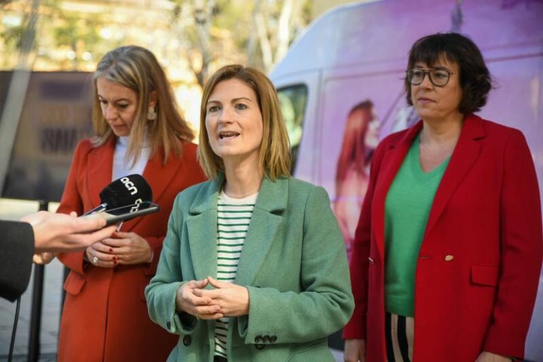 ERC organiza una campaña móvil por Cataluña para concienciar sobre la brecha salarial