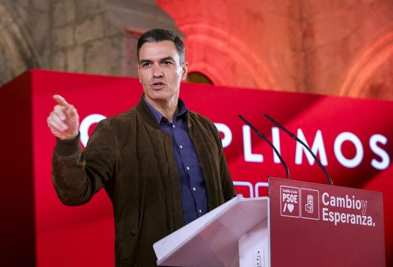 Sánchez reivindica el 8M como una fecha que «demuestra el compromiso feminista del PSOE»