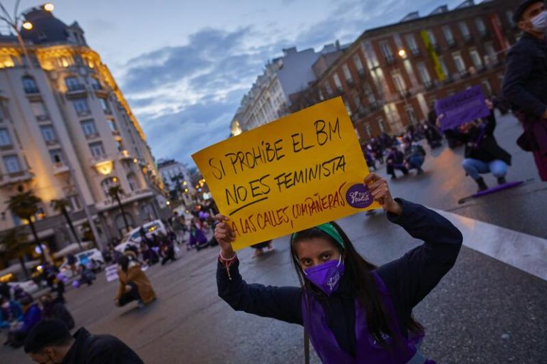 CCOO y UGT pedirán de nuevo igualdad para las trabajadoras este 8M en la plaza del Museo Reina Sofía