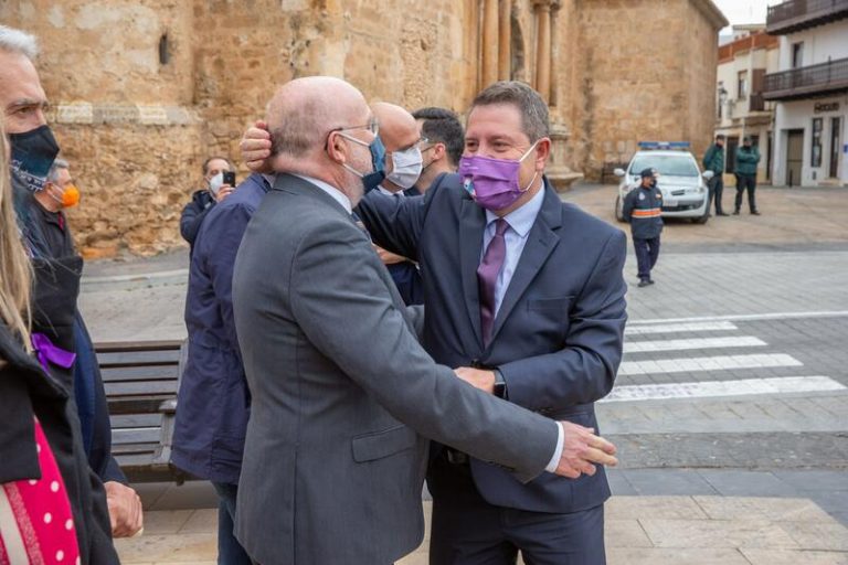 Page pide a Gobierno y UE «medidas de urgencia» ante la escalada energética