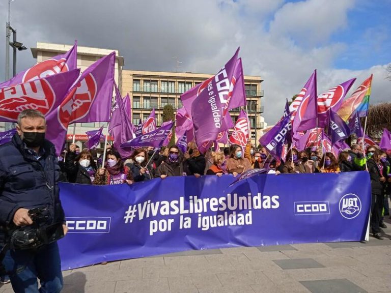 Las concentraciones en Castilla-La Mancha reivindican que los planes de igualdad sean elemento imprescindible para conseguirla