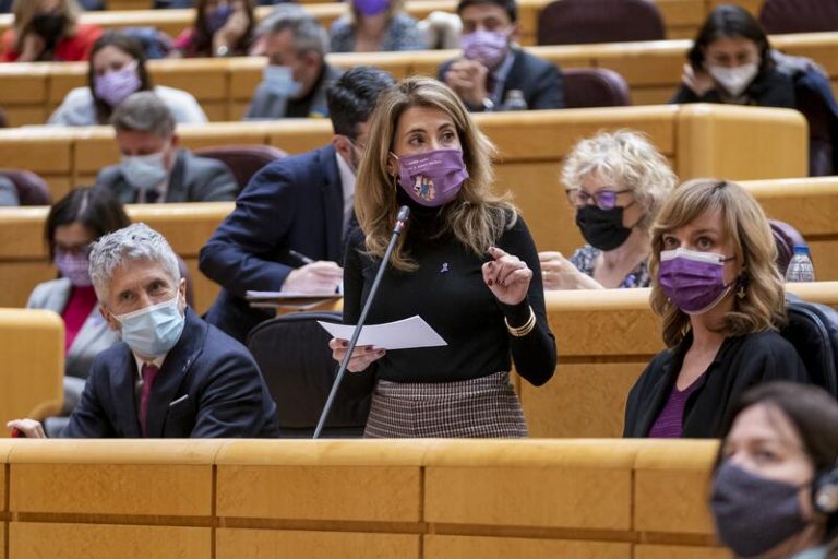 Raquel Sánchez niega «agravio territorial» en el cambio del AVE de Alicante a la estación de Chamartín