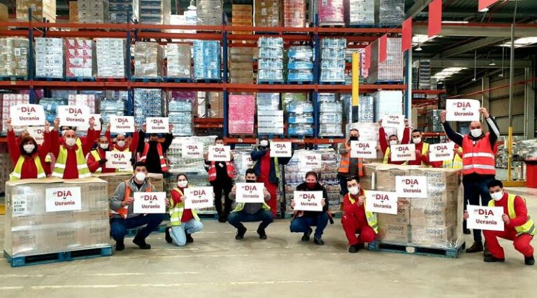 Los empleados de Dia se movilizan en España y Portugal para ayudar a los refugiados ucranianos