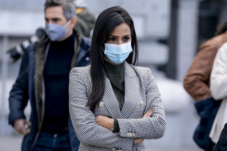 Villacís afirma que las mujeres «deben quitarse el cartel de víctima»: «Somos las que más nos mortificamos»
