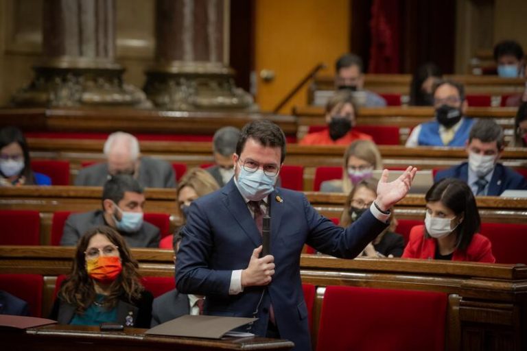 Aragonès apoya a Torrent tras la decisión del TSJC de enviarle a juicio: «Basta de represión»
