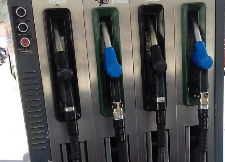 La Eurocámara aprueba eliminar los subsidios a los combustibles fósiles