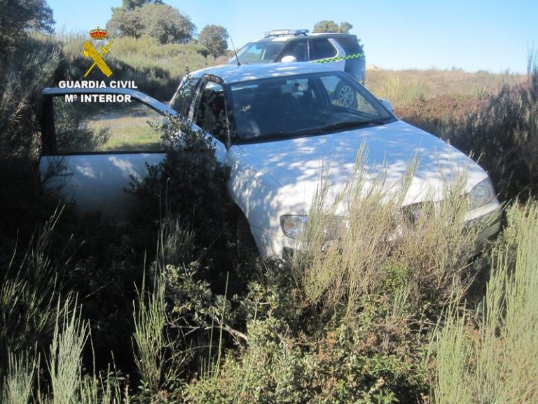 Investigado en Astorga un conductor sin puntos desde 2017 tras fugarse de un control de la Guardia Civil