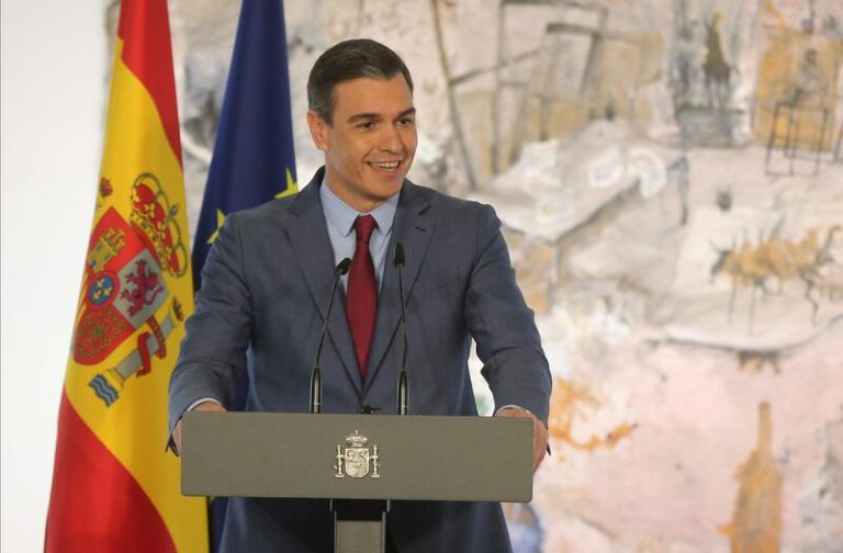 Sánchez exige «corresponsabilidad» a las CCAA en la acogida de menores no acompañados