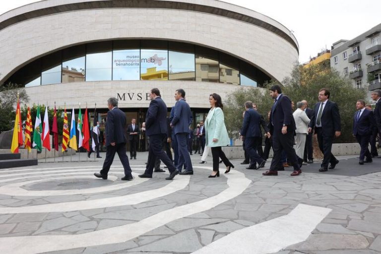 Comienza la Cumbre de Presidentes que abordará una respuesta conjunta a la crisis por la guerra en Ucrania