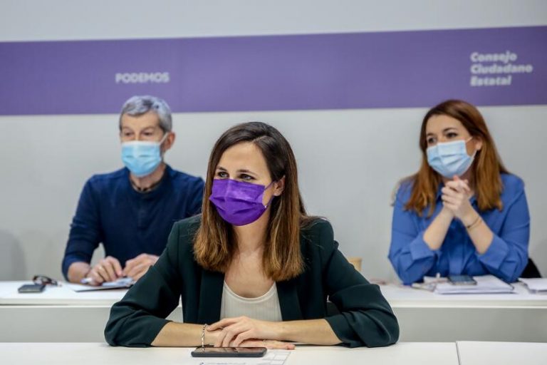 Belarra ve de «sentido común» que la OCDE abogue por subir impuestos a eléctricas para que «arrimen el hombro»