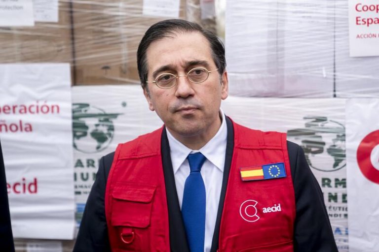 Albares viaja a Moldavia y Polonia para conocer de primera mano la situación de los refugiados ucranianos