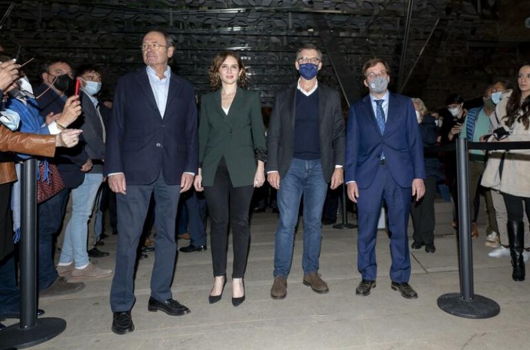 Ayuso critica que el Gobierno de Sánchez quiera «feminizar la pobreza»