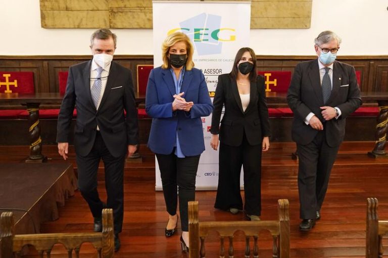 Báñez urge una bajada de impuestos y un acuerdo con agentes sociales para la «moderación salarial»