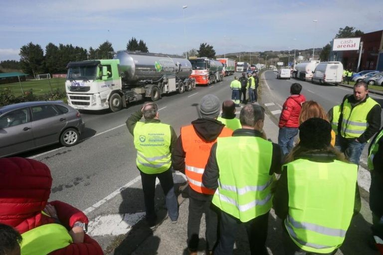 El gran consumo pide soluciones urgentes al Gobierno, porque no es momento de que se paralice España