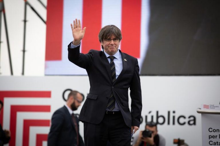 Puigdemont defiende su acción internacional y niega haberse reunido con dirigentes del Kremlin