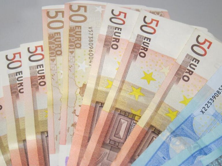 La deuda pública comienza el año con un descenso del 0,2%, hasta los 1,424 billones de euros