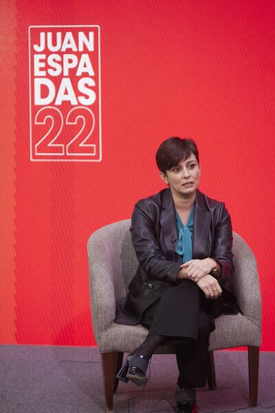 La ministra portavoz traslada la «determinación» del Gobierno para «bajar el precio de carburantes, gas y electricidad»