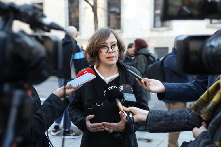 El TS acuerda designar un nuevo juez instructor para el caso de desobediencia de Eulàlia Reguant
