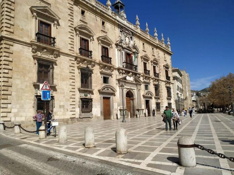 TSJA rebaja más de la mitad la pena a un monitor deportivo por acosar y abusar de varios menores