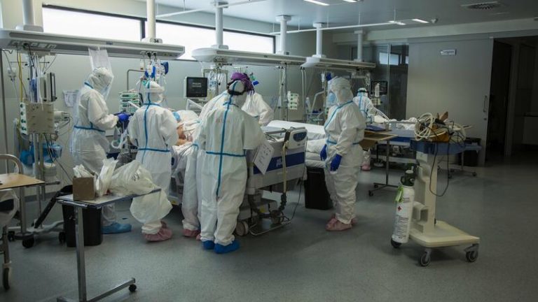 Cantabria suma una muerte Covid y baja a 6 pacientes UCI por primera vez en tres meses y medio