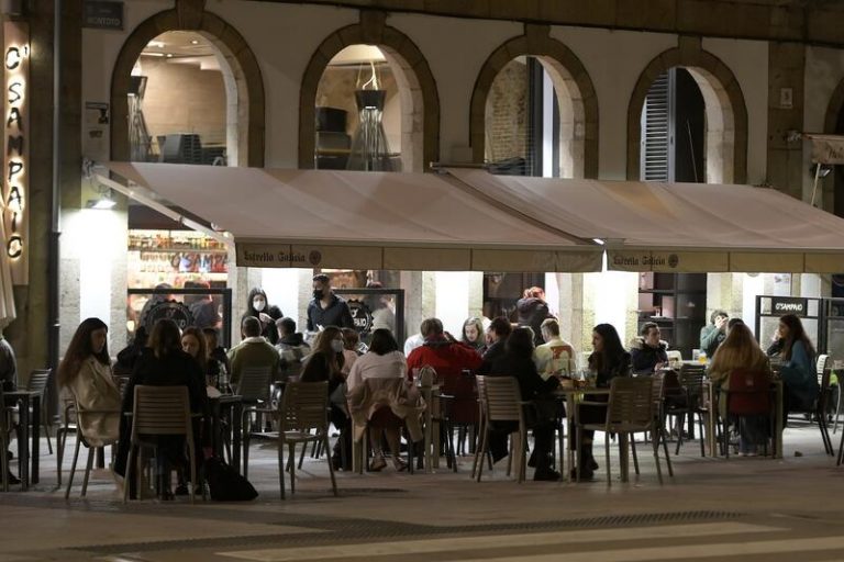 Repuntan los nuevos contagios y aumentan los hospitalizados en Galicia