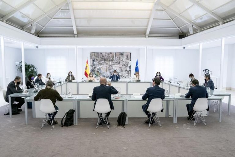 Gobierno y agentes sociales se reúnen este lunes para avanzar en el Plan Nacional de respuesta a la guerra