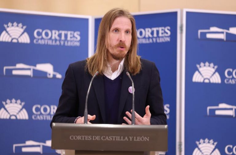 Podemos pide fijar en 75 euros el MWh y exige al PSOE que no le «tiemblen las piernas» ante las eléctricas