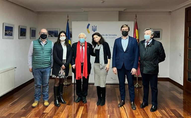 Un convoy de policías partirá a finales de mes hasta frontera con Polonia para ayudar en acogida de refugiados