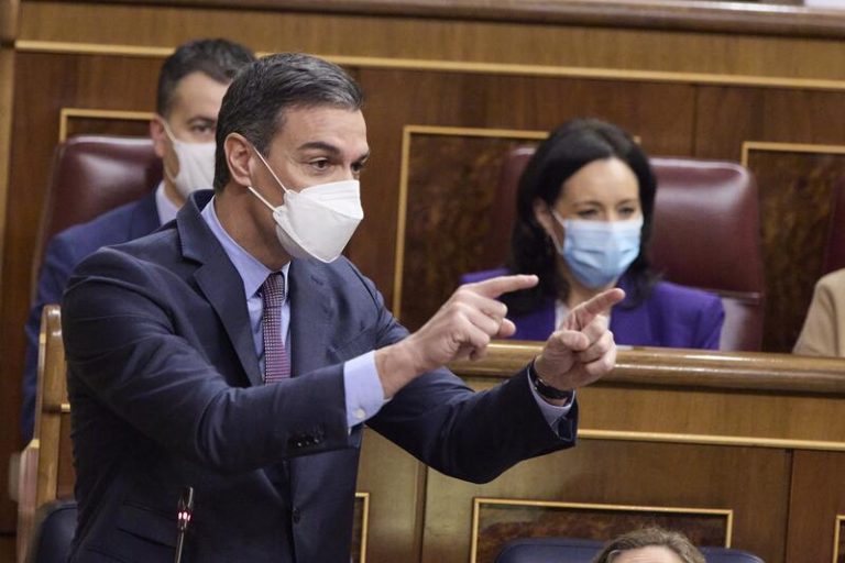 El PSOE impide que Sánchez explique hoy al Congreso el giro del Gobierno y su comparecencia se espera el día 30