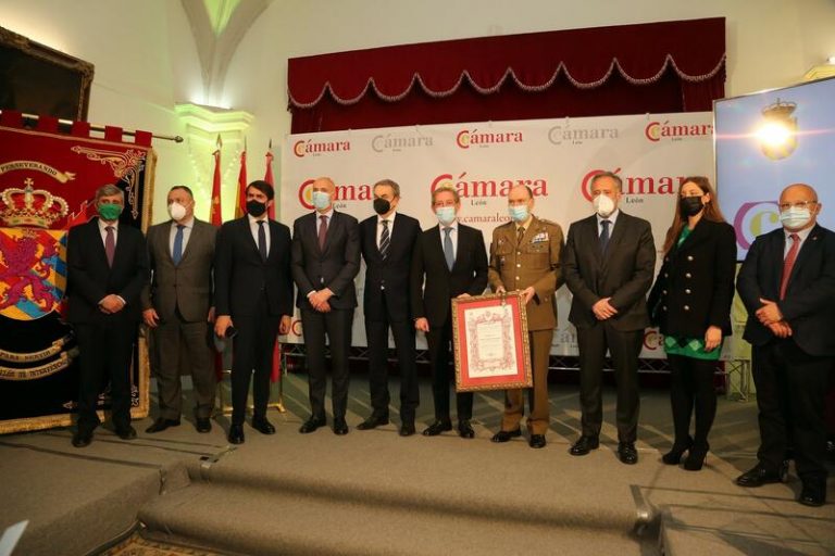 La UME, Medalla de Oro de la Cámara de Comercio de León, por su trabajo y dedicación durante toda la pandemia