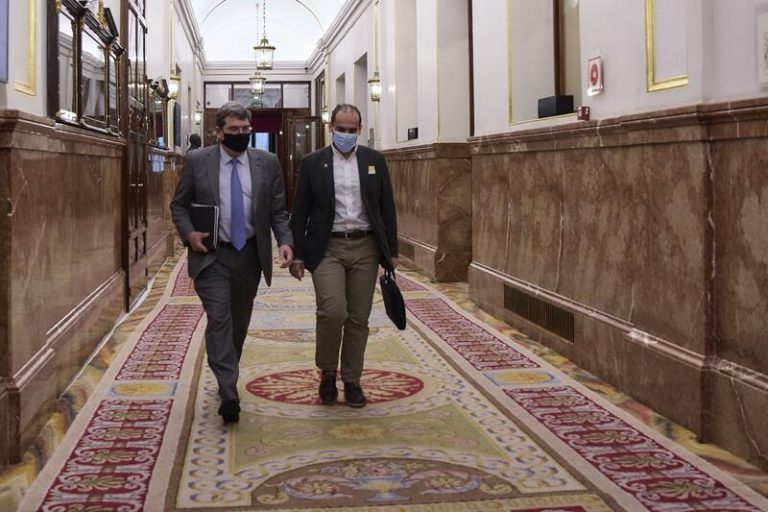 La ley para fomentar los planes de pensiones en empresas afronta hoy su primera votación en el Congreso