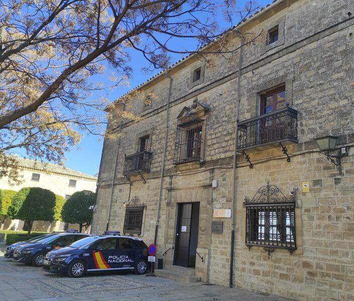 Buscan a un menor de 13 años desaparecido desde hace un mes en Úbeda