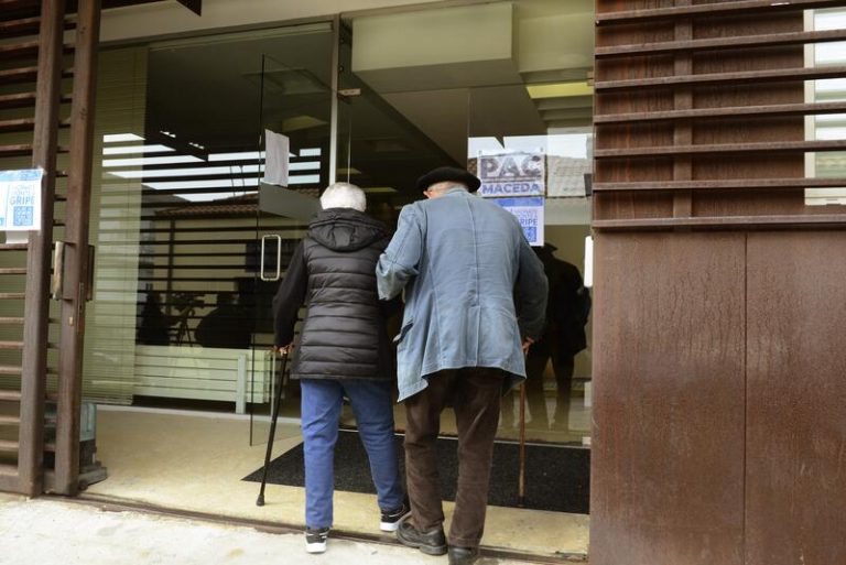 El PP presenta una PNL que reclama atajar la brecha digital de los mayores en su acceso a la sanidad pública